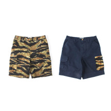 LESS - 6 POCKETS CARGO SHORT