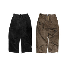 LESS - Corduroy One Tuck Baggy Trousers